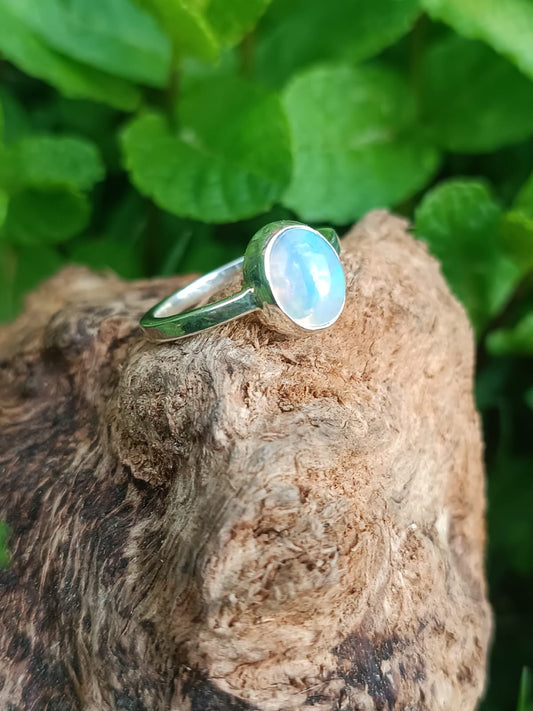 ATARAXIA OPAL RING